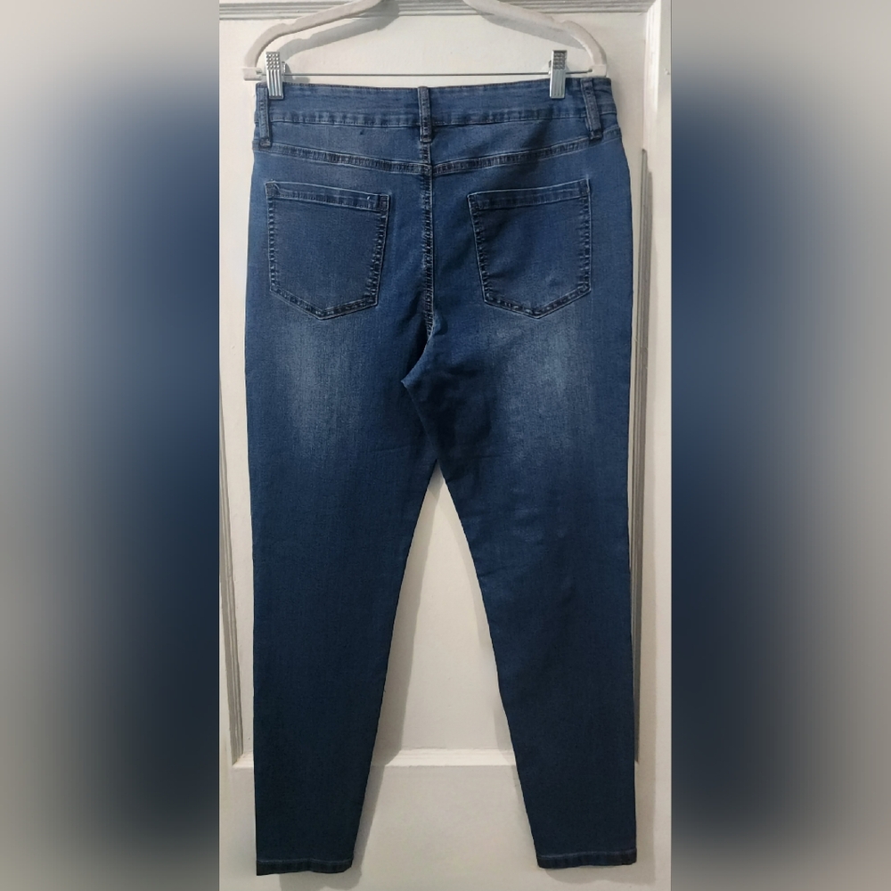 🔥NWT Suko Curve Loving Denim Blue Skinny Jeans | size 14 - Picture 6 of 7